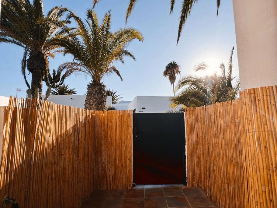 Rockbeach Bungalow Коста-Тегисе Экстерьер фото